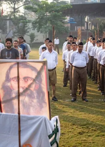 Volunteers of Rashtriya Swayamsevak Sangh (RSS) on Vijyadashmi festival, a large gathering or annual meeting during Ramanavami a Hindu festival in Ghaziabad, Uttar Pradesh on October 19, 2018. Photo: Pradeep Gaurs.