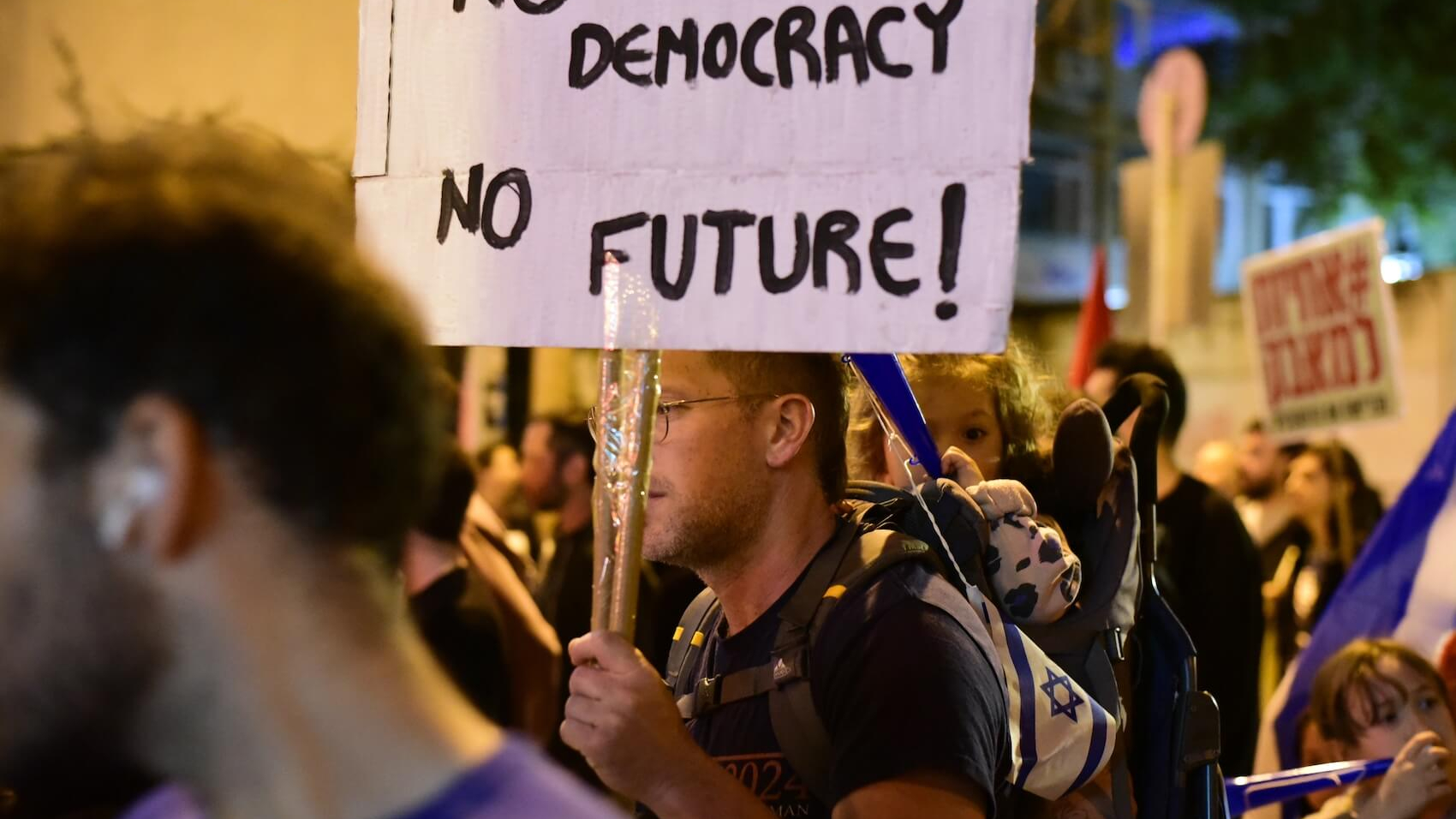 Israelis protest in Tel Aviv against Netanyahu's Judicial Coup in Israel. Photo: Avivi Aharon.