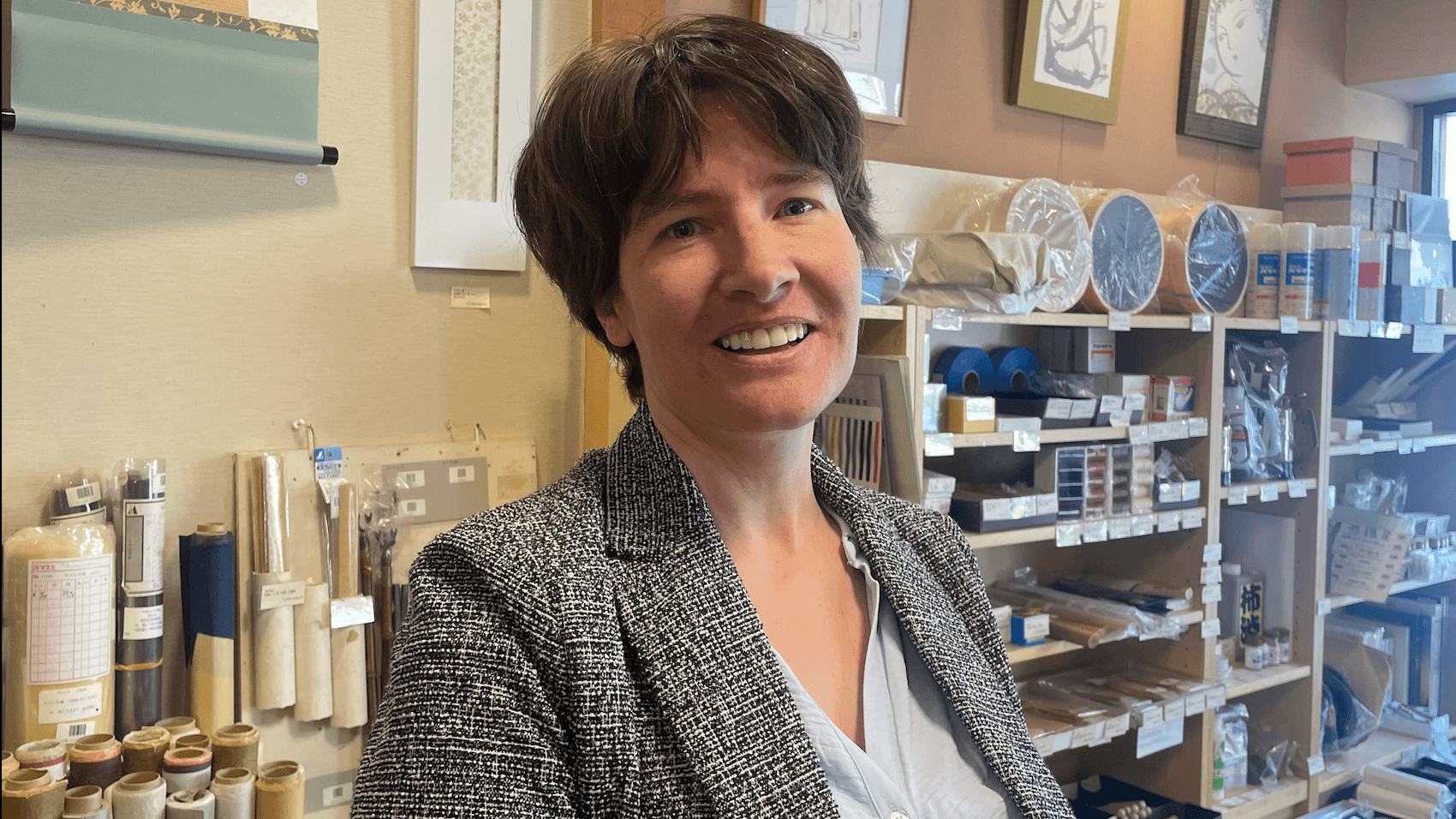 Dr. Meredith Shaw, a Research Professor at the University of Tokyo's the Institute of Social Science (社研) and the managing editor of Social Science Japan Journal.