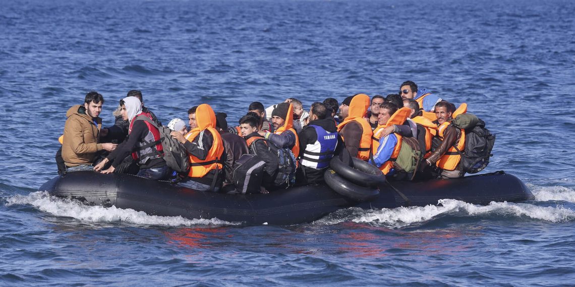 Migrants boat