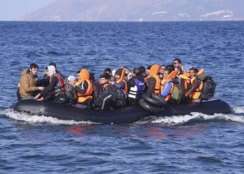 Migrants boat