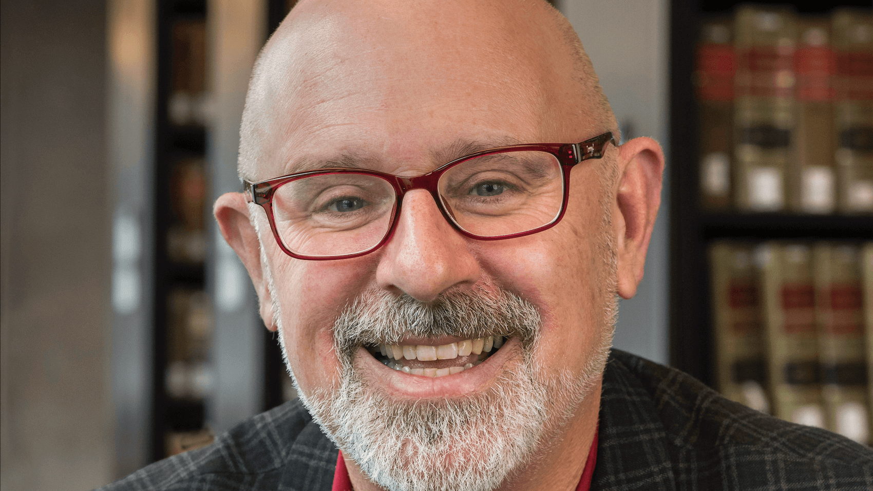 Tom Ginsburg is the Leo Spitz Professor of International Law at the University of Chicago, working on comparative and international law from an interdisciplinary perspective.
