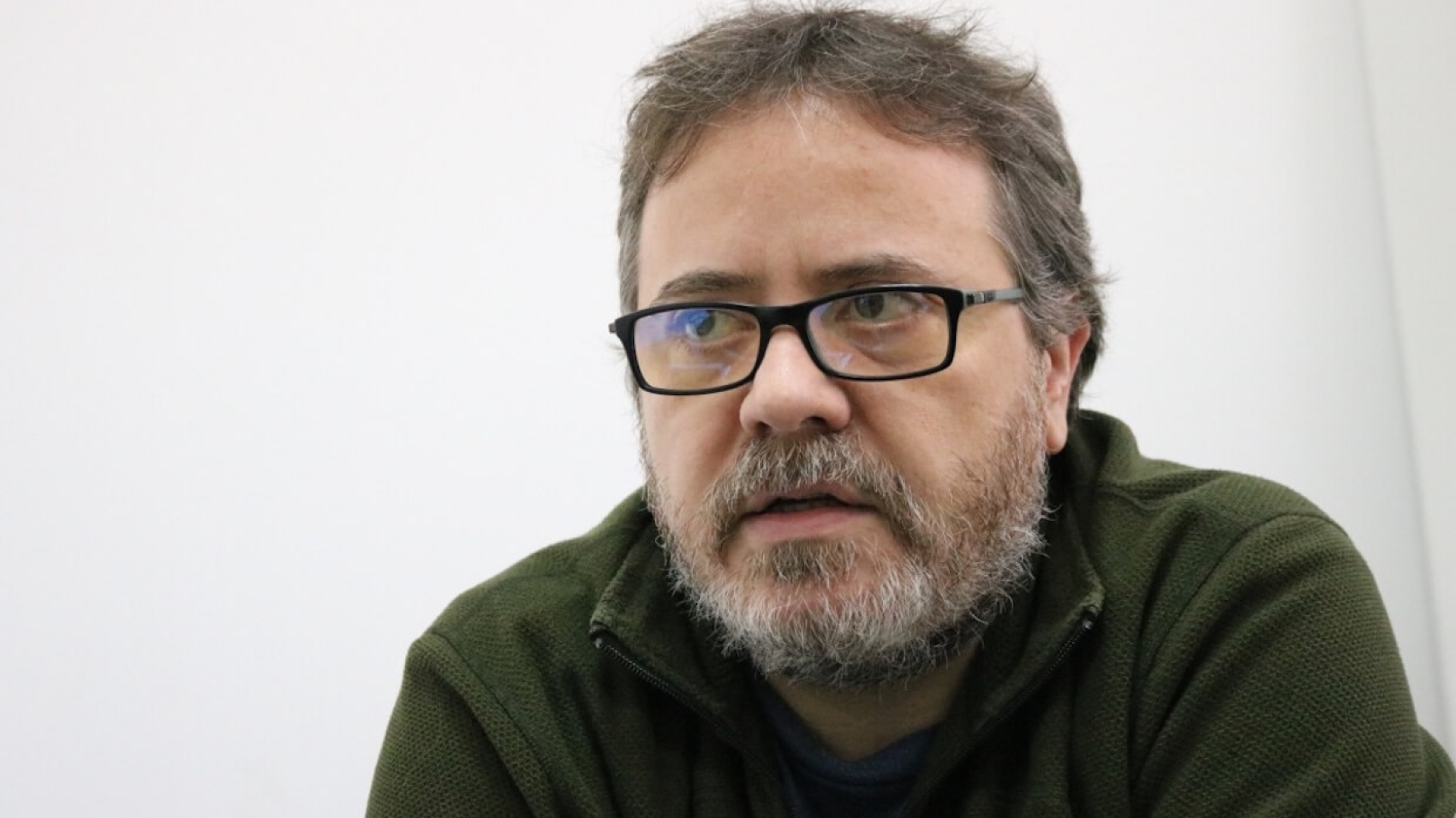 Dr. Claudiu Tufiş