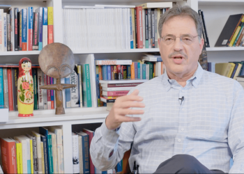 Professor Larry Diamond, a renowned expert on democratic development and Senior Fellow at Stanford University’s Hoover Institution and Freeman Spogli Institute for International Studies.