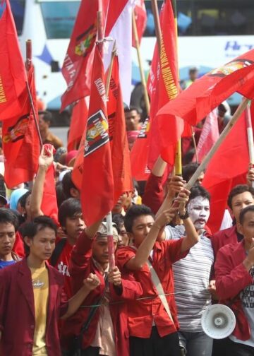 Activists stage an anti-corruption demonstration in Solo, Central Java, Indonesia. Photo: Dreamstime.