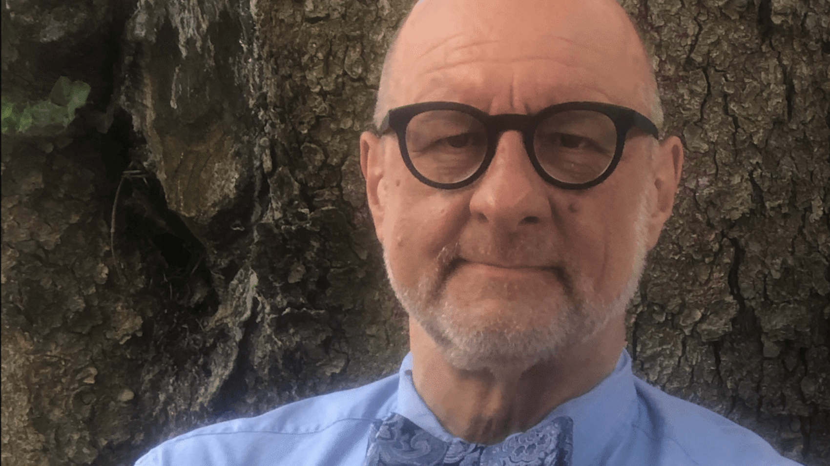 Jan Kubik is Distinguished Professor in the Department of Political Science at Rutgers University and Professor Emeritus at the School of Slavonic and East European Studies, University College London (UCL), which he directed in 2015-17.