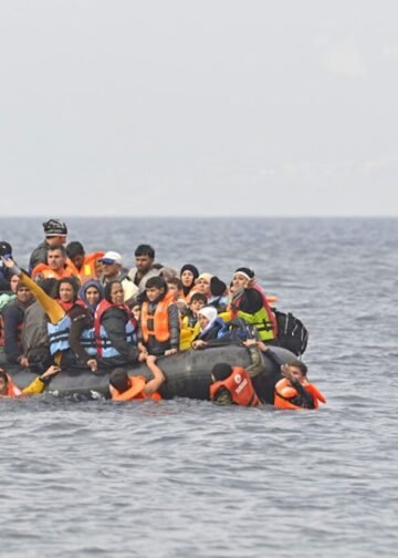 Refugees arriving by inflatable dinghy boats remain in camps on the island of Lesvos, Greece, on October 5, 2015. Photo: Anjo Kan.