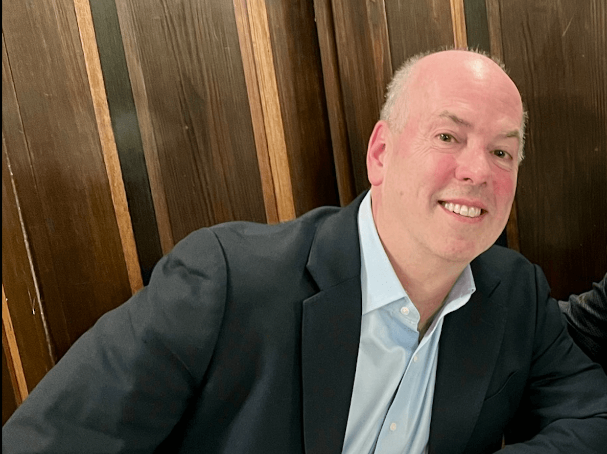 Professor Benjamin Carter Hett.