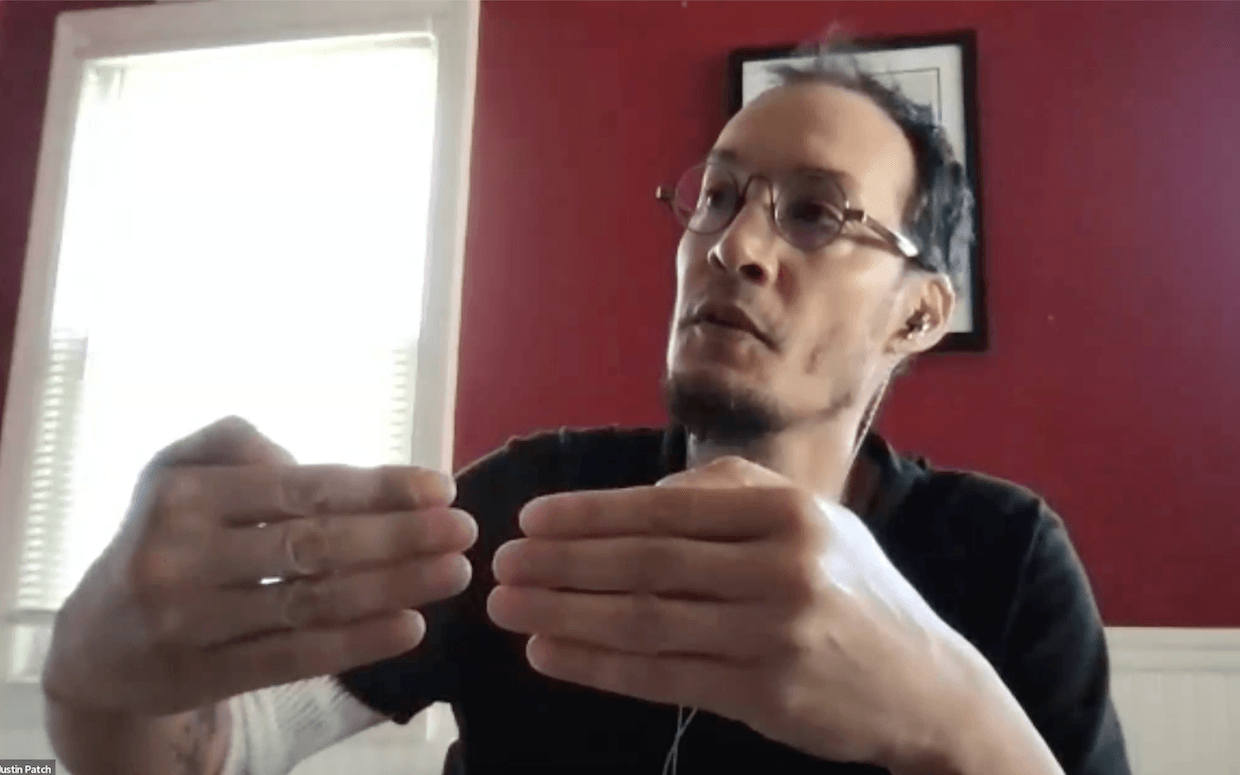 Associate Professor ustin Patch.