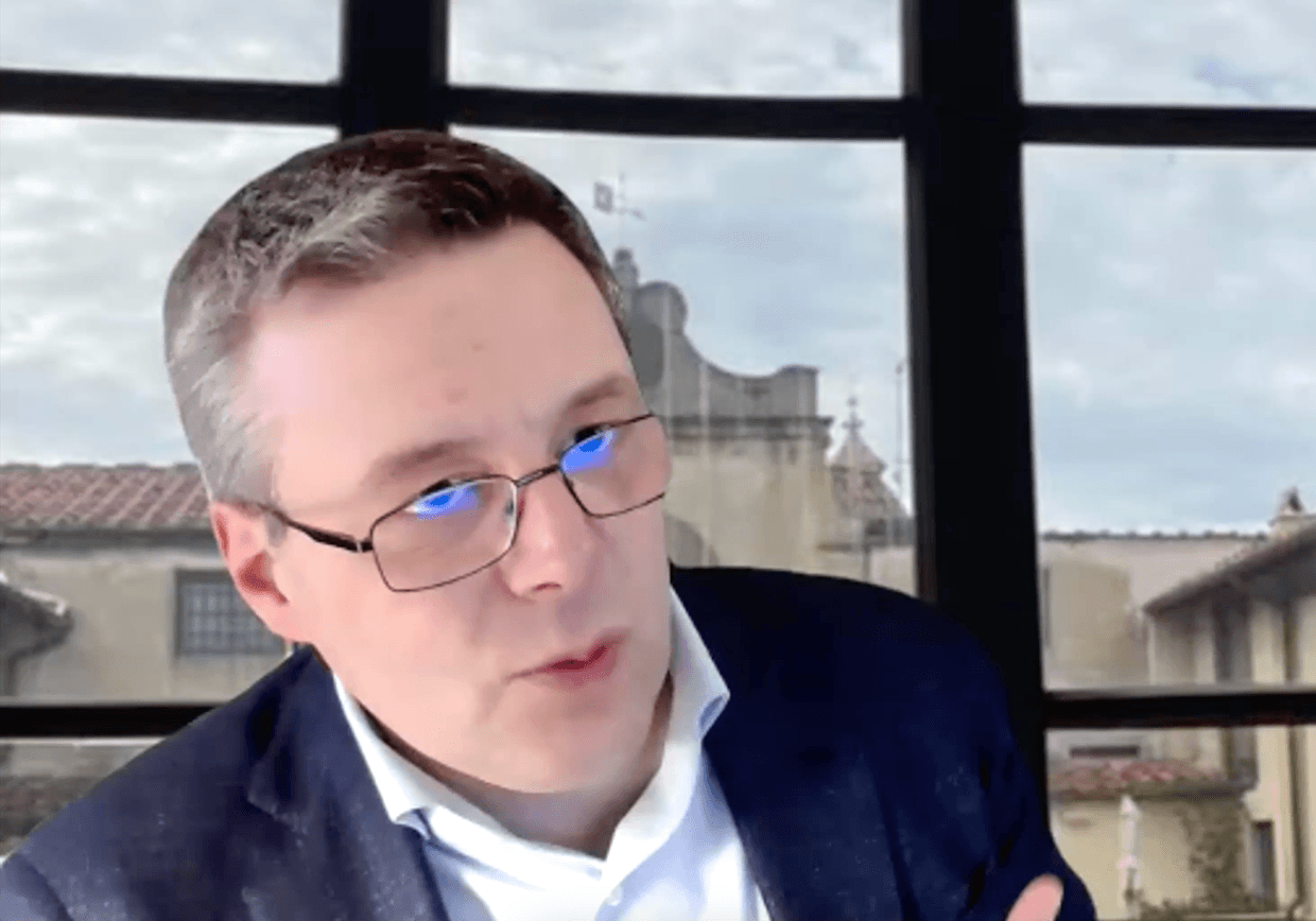 Professor Lorenzo Viviani .