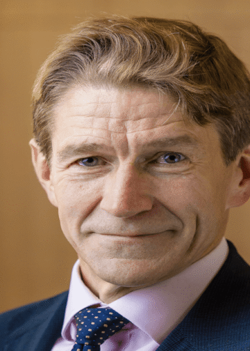 Professor Pepper Culpepper is Vice Dean for Academic Affairs and Blavatnik Chair in Government and Public Policy at the Blavatnik School of Government, University of Oxford.