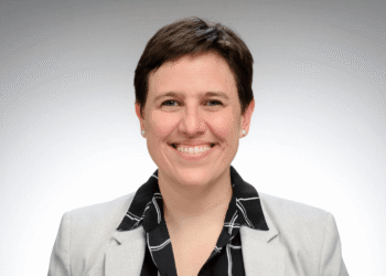 Associate Professor Laura Gamboa