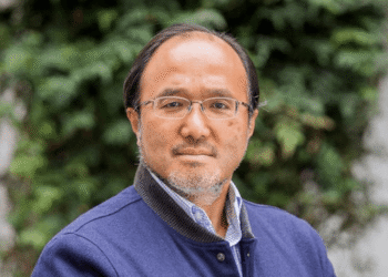 Professor Martín Tanaka.