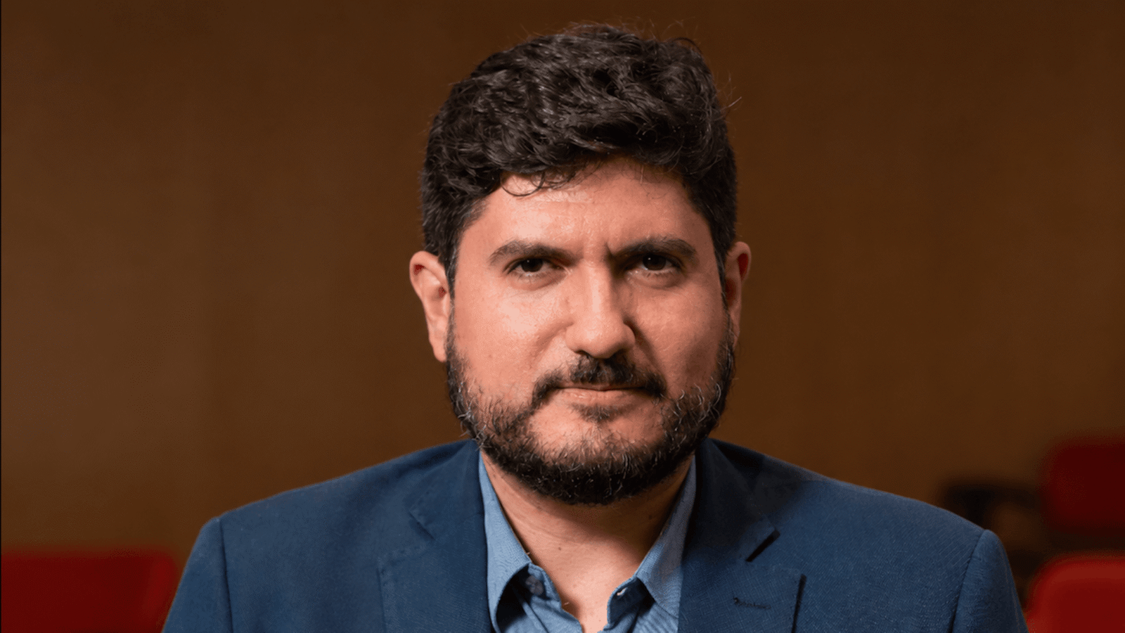 Associate Professor Guilherme Casarões.